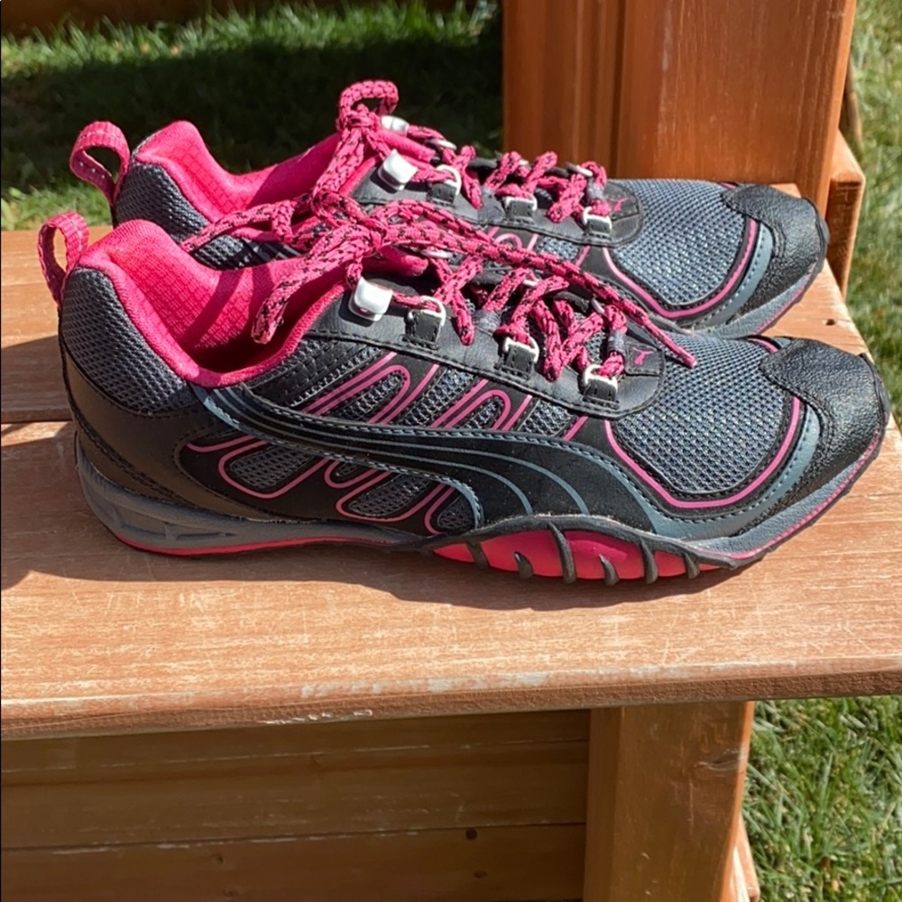 Puma Shoes - Picture 6 of 9
